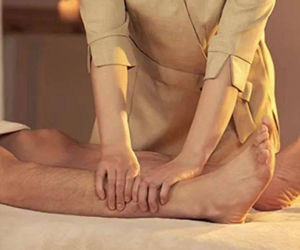 武汉江汉水疗养生韵妞阁欢迎您